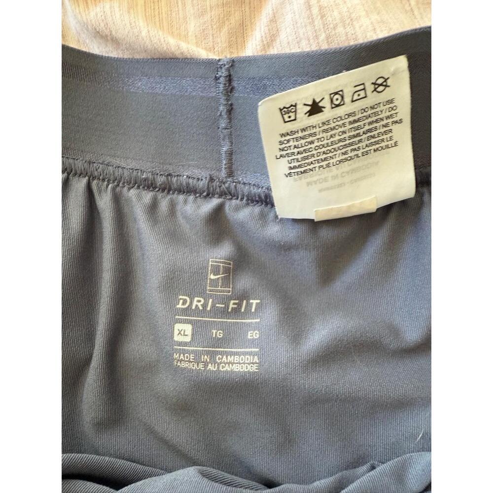Nike Tennis Skirt XL. Purple. Dri fit. - Picture 4 of 4